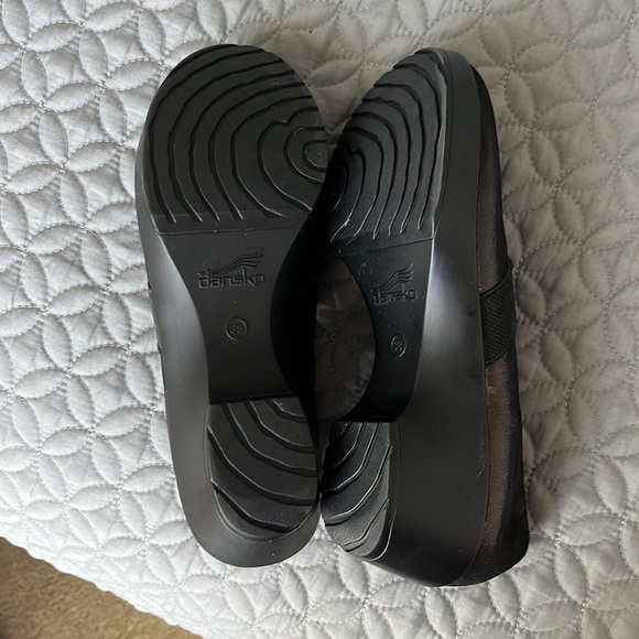 Dansko womens professional shoes size 38 black with sheen - Picture 3 of 3